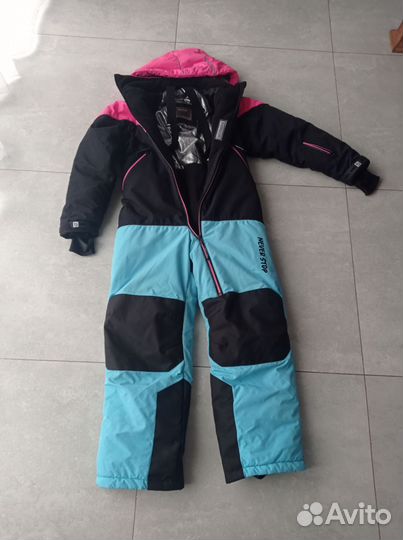 Зимний комбинезон для девочки 140