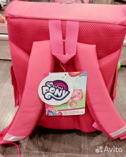 Рюкзак школьный для девочки