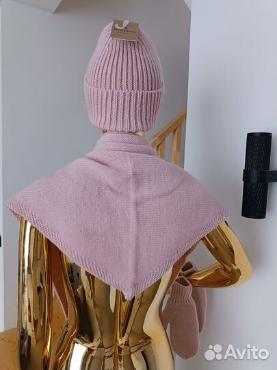 Шапка/шарф/варежки Новое комплект