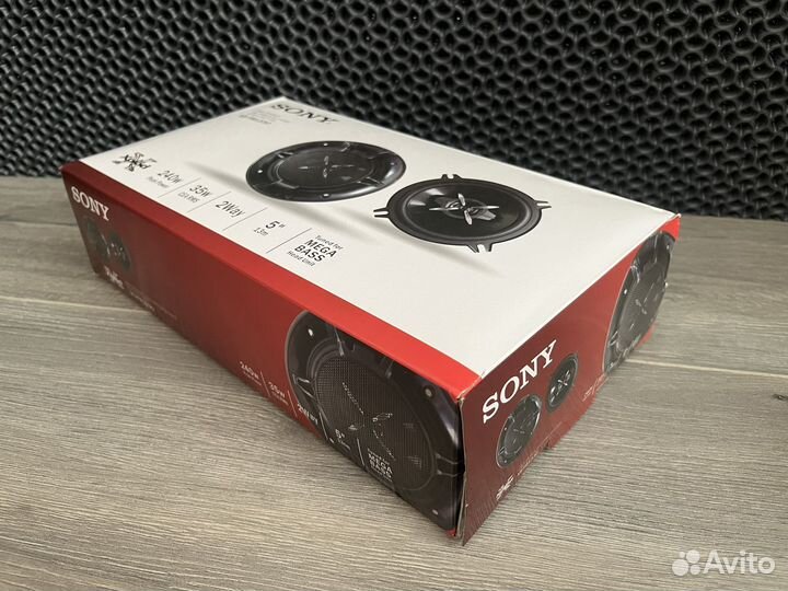 Динамики Sony 13см