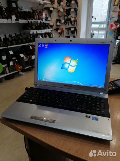 Ноутбук Samsung NP-RV511-S03RU