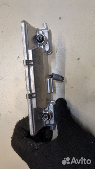 Камера переднего вида Jaguar F-Pace, 2016