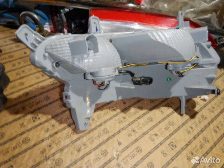 Фонарь левый в бампер Kia Sportage 4 рестайл