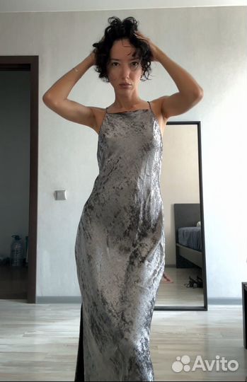 Платье Zara нарядное