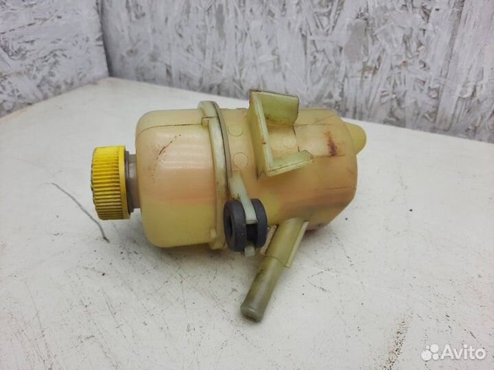 Бачок гидроусилителя руля Mazda Familia BJ 1.5 ZL