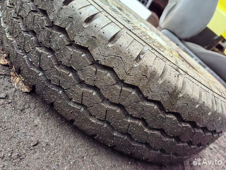 Bridgestone R623 195/70 R15C