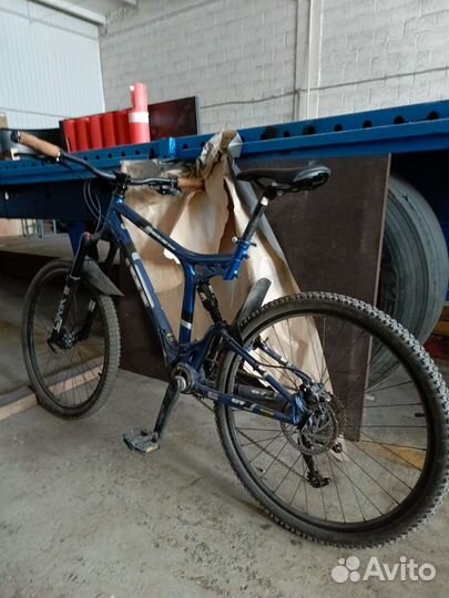 Велосипед двухподвес gt