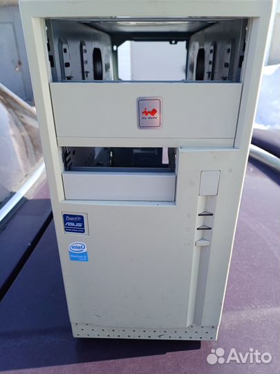 Корпус Micro ATX InWin