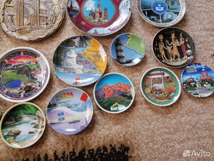 Сувенирные тарелки