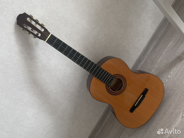 Гитара hohner HC06