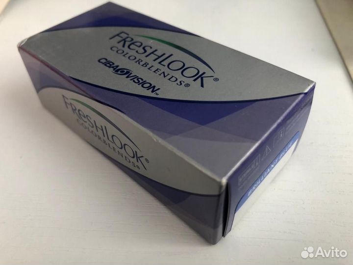 Цветные контактные линзы FreshLook (голубой)