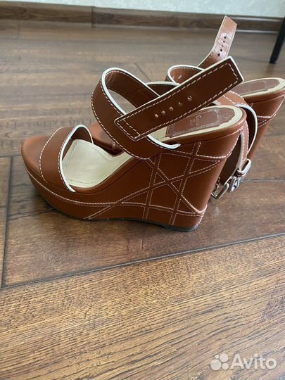 Босоножки женские Dior