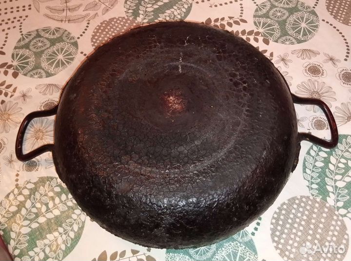 Посуда СССР (миски, бидончик, сковорода, тарелки)