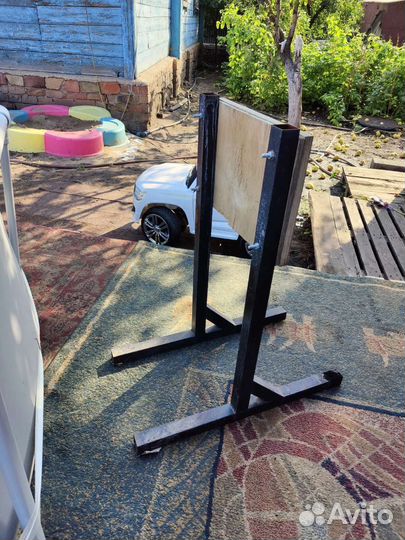 Стойка для лодочного мотора