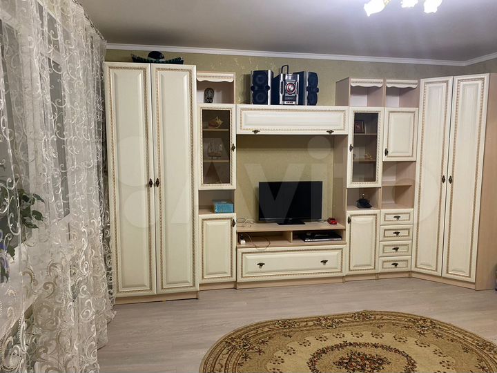 2-к. квартира, 65,6 м², 1/12 эт.