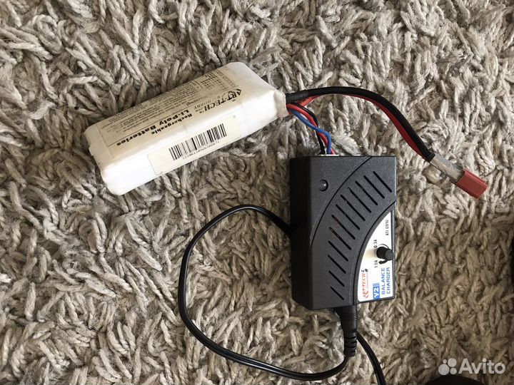 Радиоуправляемый самолет с электродвигателем