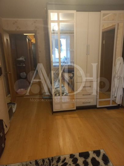 3-к. квартира, 52 м², 5/5 эт.