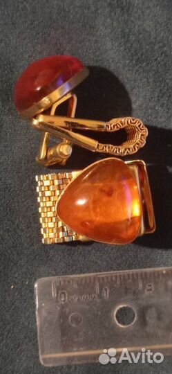 Запонки мужские с янтарём