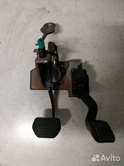 Педаль тормоза Citroen C4 (2005-2011)