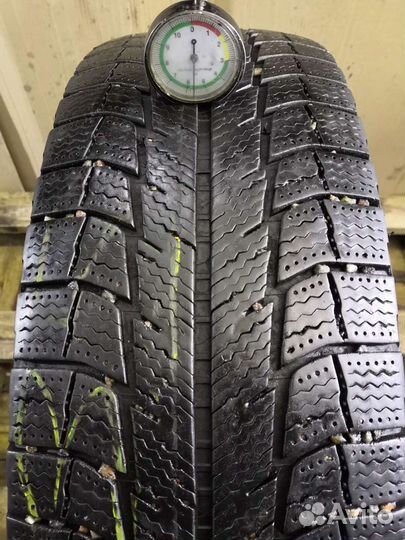 Michelin Latitude X-Ice XI2 215/70 R16