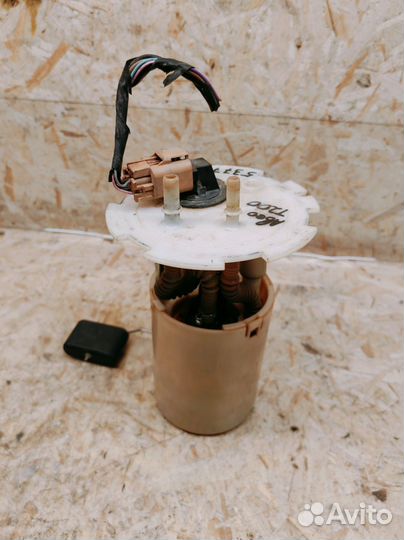 Насос топливный Chevrolet Aveo