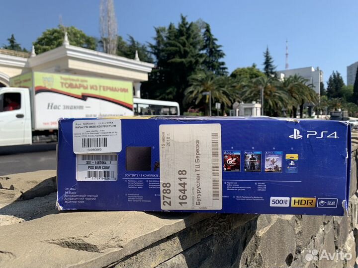 PS4 / Sony PlayStation 4 Slim - 500GB NEW