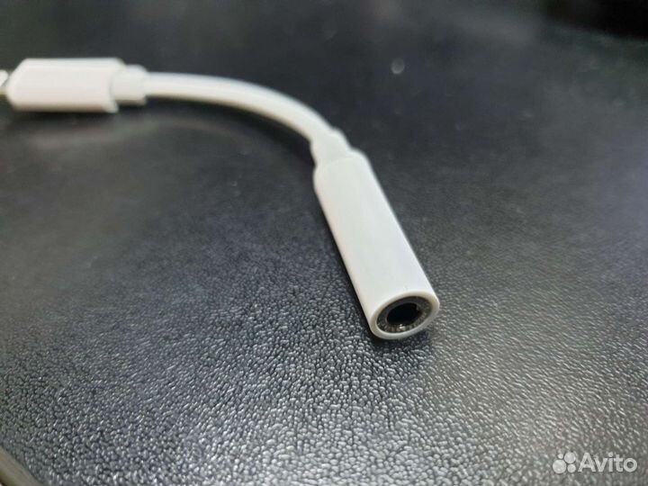 Переходник для наушников iPhone lightning aux