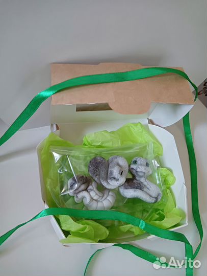 Мыло ручной работы змейки