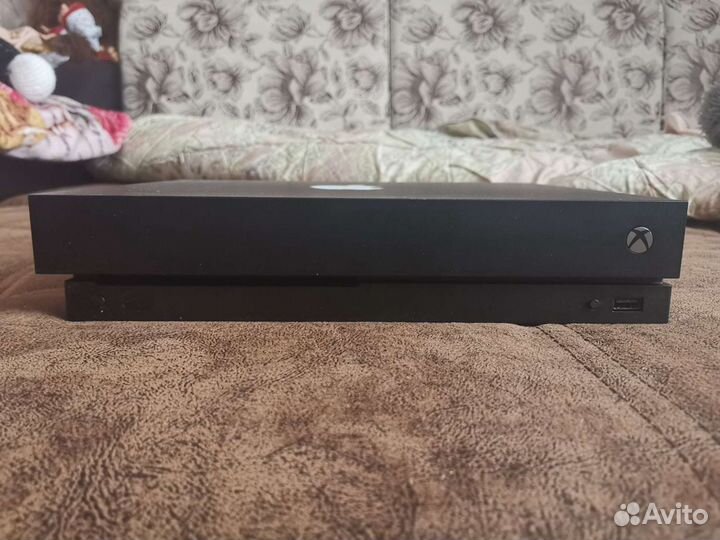 Игровая консоль xbox one x
