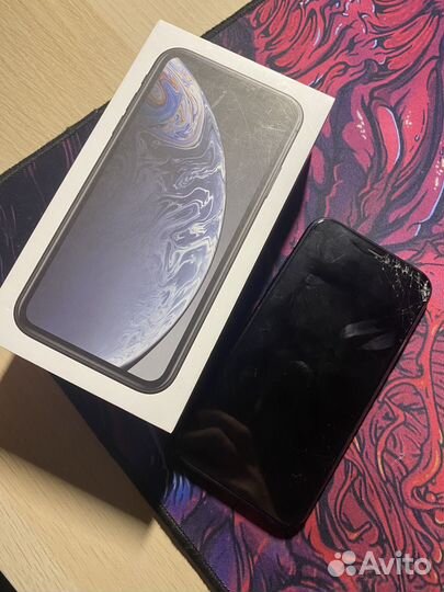 iPhone Xr, 64 ГБ