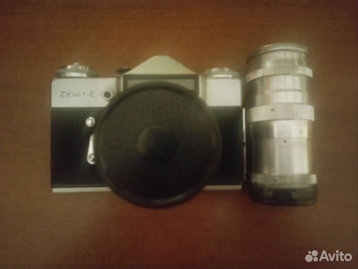Пленочный фотоаппарат зенит е