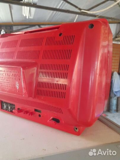 Телевизор юность 405 на запчасти