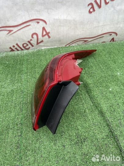 Фонарь Стоп-сигнал задний левый Hyundai Solaris