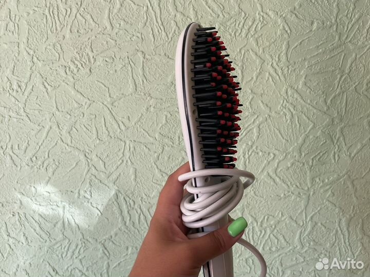Продам раческу выпрямитель для волос