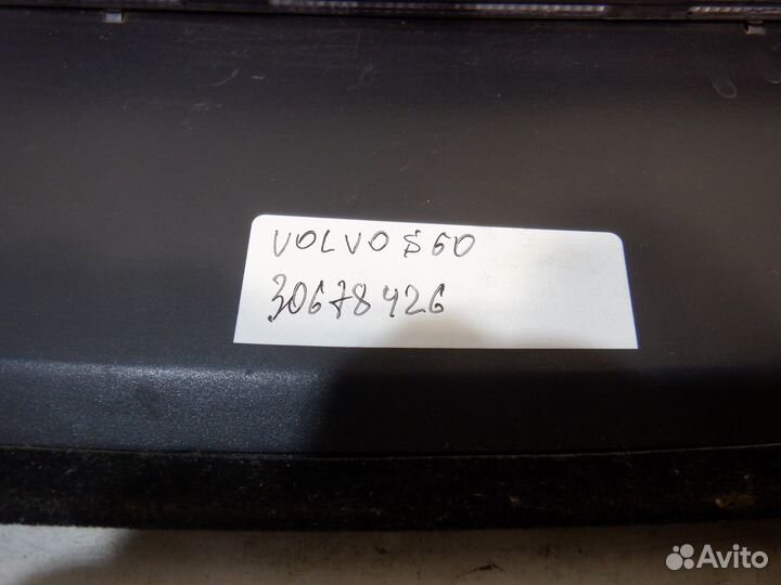 Фонарь задний Стоп сигнал Volvo S60 B5244S2