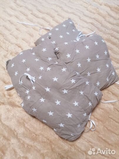 Бортики в кроватку