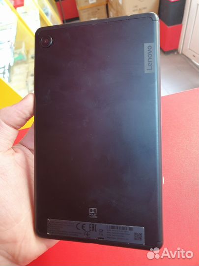 Lenovo tab M7