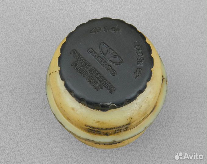 Бачок гур Daewoo Nexia