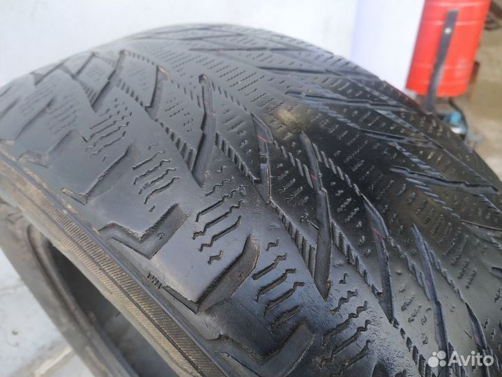 Nokian Tyres Hakkapeliitta 2 215/60 R16