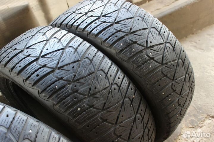 Dunlop Ice Touch 215/55 R17