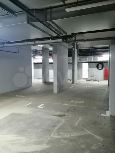 Машиноместо, 13 м²