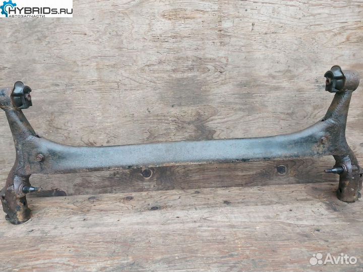Балка задняя Toyota Prius 2 NHW20 (2003 - 2011)
