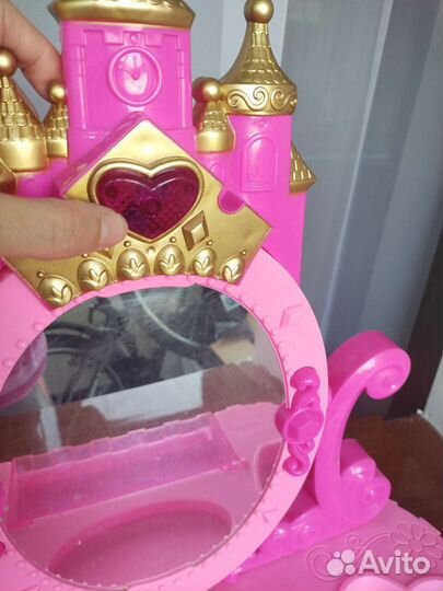 Детский туалетный столик для девочки