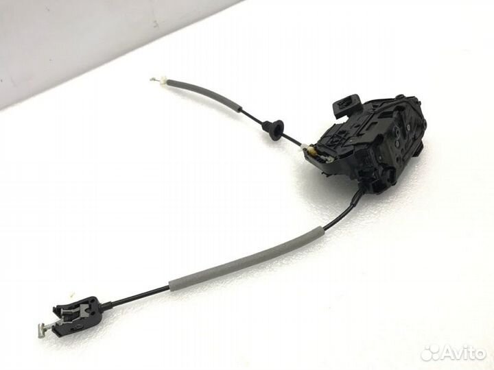 Замок двери задний правый Skoda Octavia 1.6 cwva