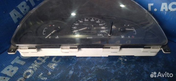 Панель приборов Chevrolet Lanos седан A16DMS 2005