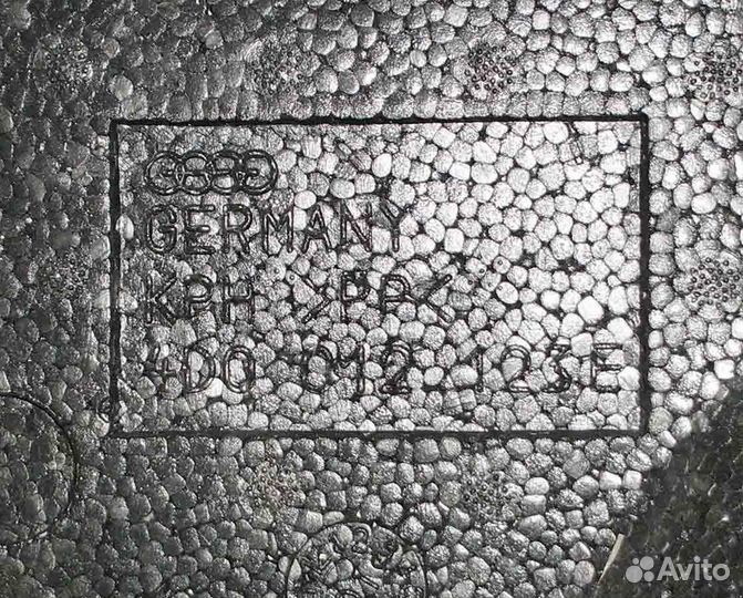 Ящик для инструментов Audi A8 D2