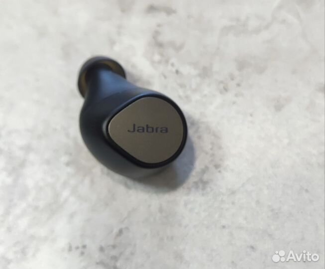 Беспроводные наушники jabra