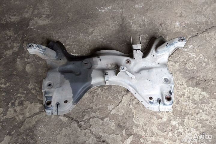 Подрамник Пежо 206