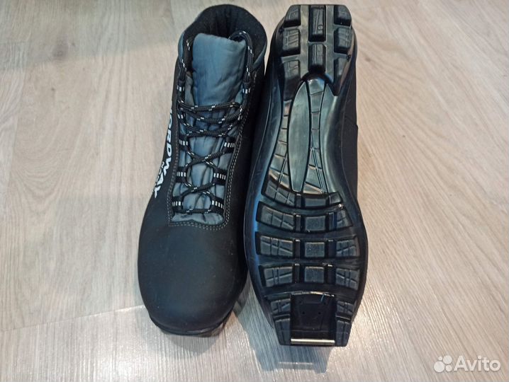 Лыжные ботинки nordway