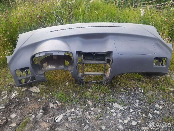 Торпедо Hyundai Tucson 2004-2008